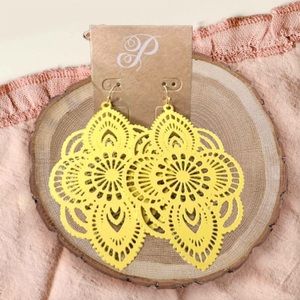 ✨NEW✨ Yellow Filigree Earrings